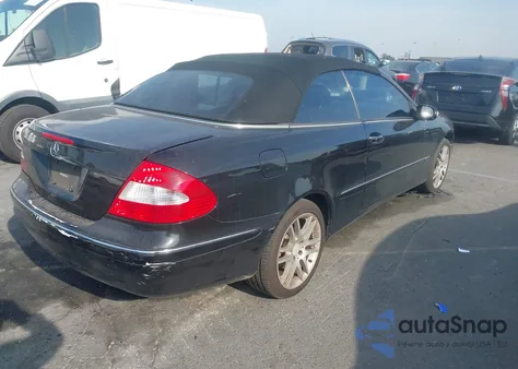 2007 Mercedes-Benz Clk 350 from USA, damaged, VIN WDBTK56FX7F229615